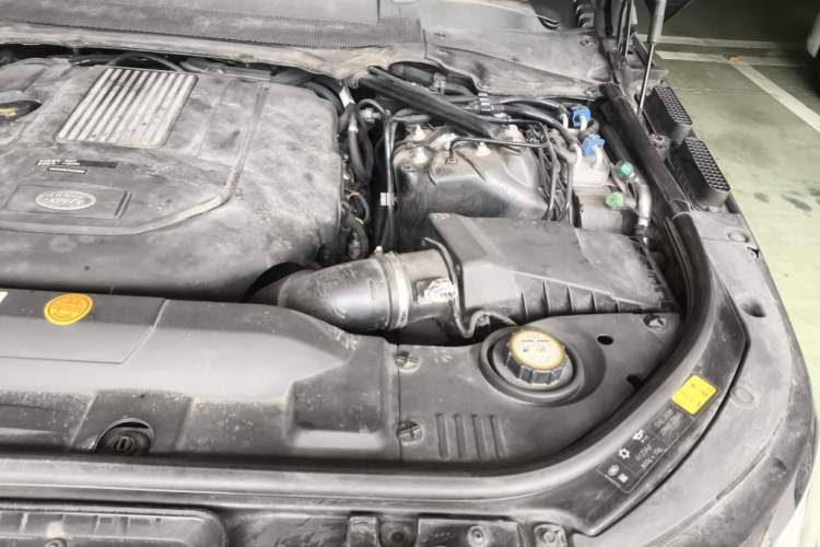 Used Land Rover Range Sport  Engine Bay Left