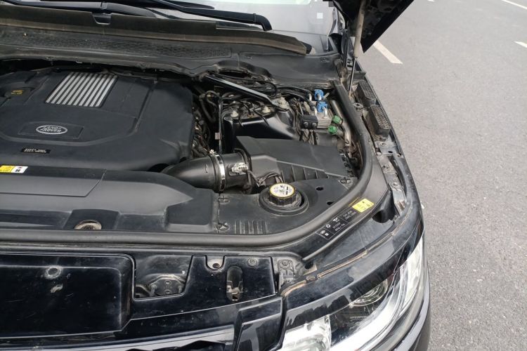 Used Land Rover Range Sport  Engine Bay Left