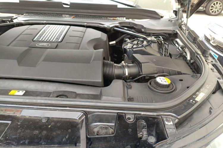 Used Land Rover Range Sport 2016 3.0 SC V6 HSE DYNAMIC Engine Bay Left