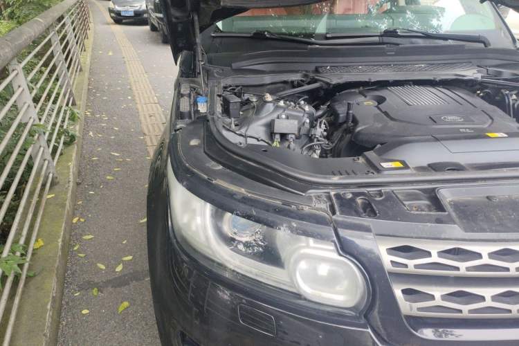 Used Land Rover Range Sport  Engine Bay Right