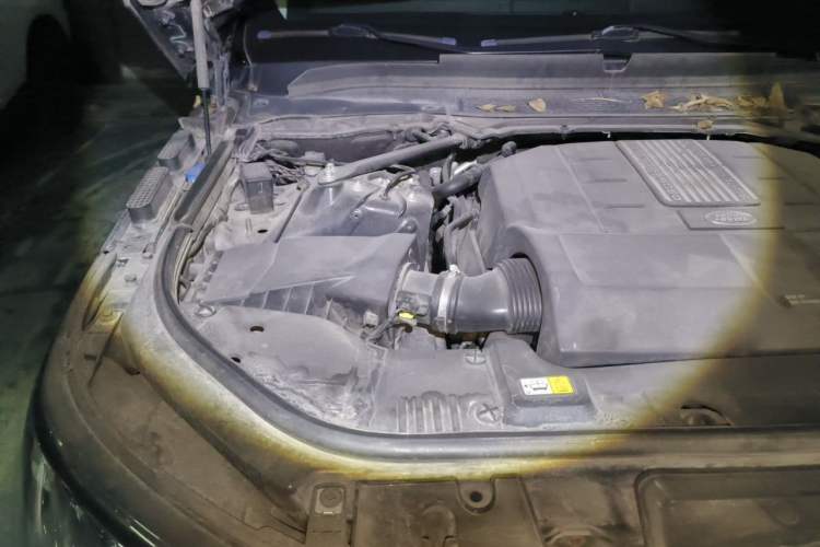 Used Land Rover Range Sport  Engine Bay Right