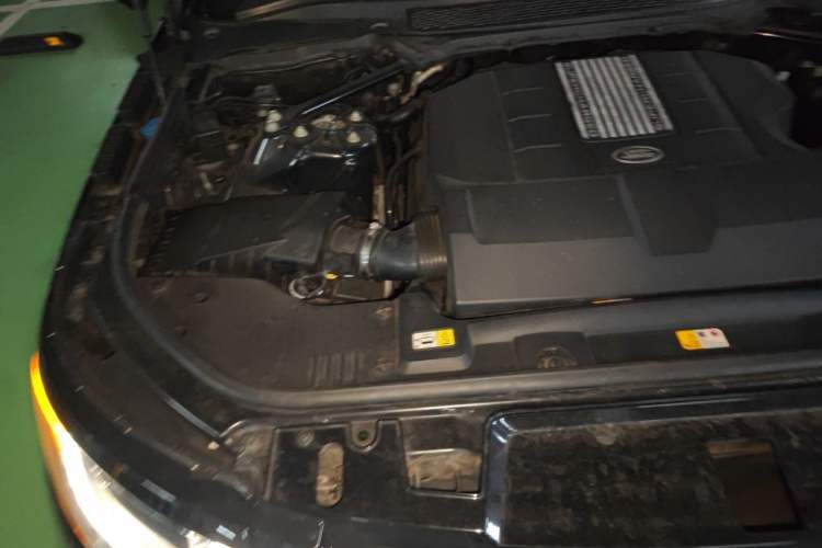 Used Land Rover Range Sport 2016 3.0 SC V6 HSE DYNAMIC Engine Bay Right