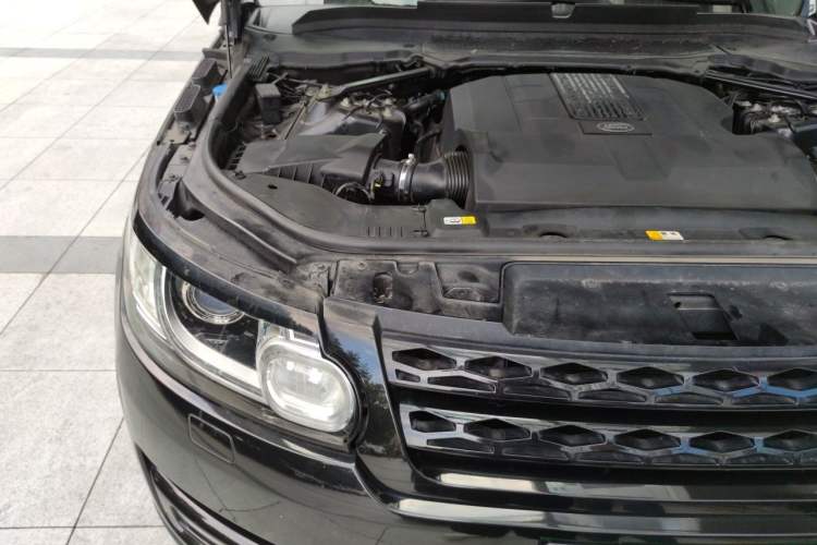 Used Land Rover Range Sport 2016 3.0 SC V6 HSE DYNAMIC Engine Bay Right