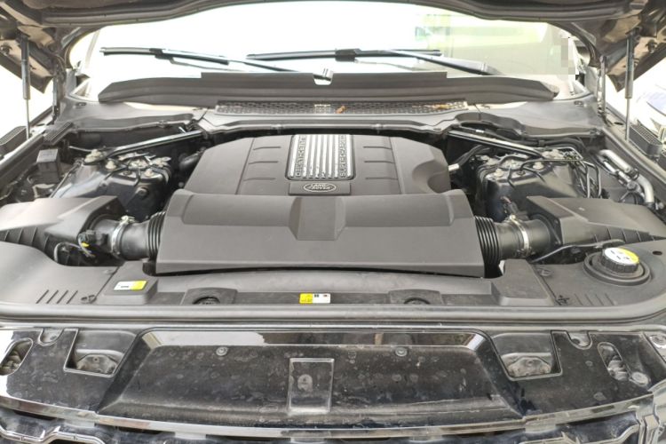 Used Land Rover Range Sport 2016 3.0 SC V6 HSE DYNAMIC Engine Bay
