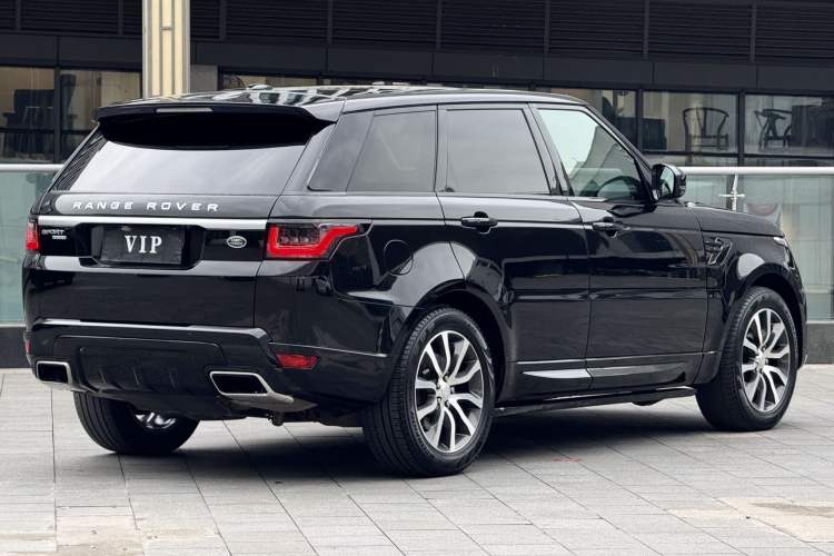 Used Land Rover Range Sport 2016 3.0 SC V6 HSE Exterior 4