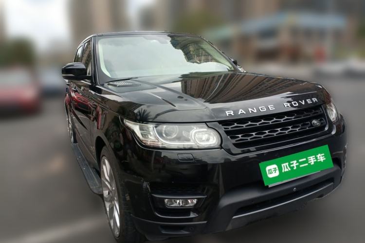 Used Land Rover Range Sport  Front Right 45 Deg