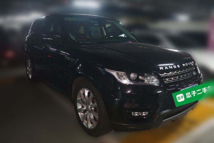 Used Land Rover Range Sport  Front Right 45 Deg