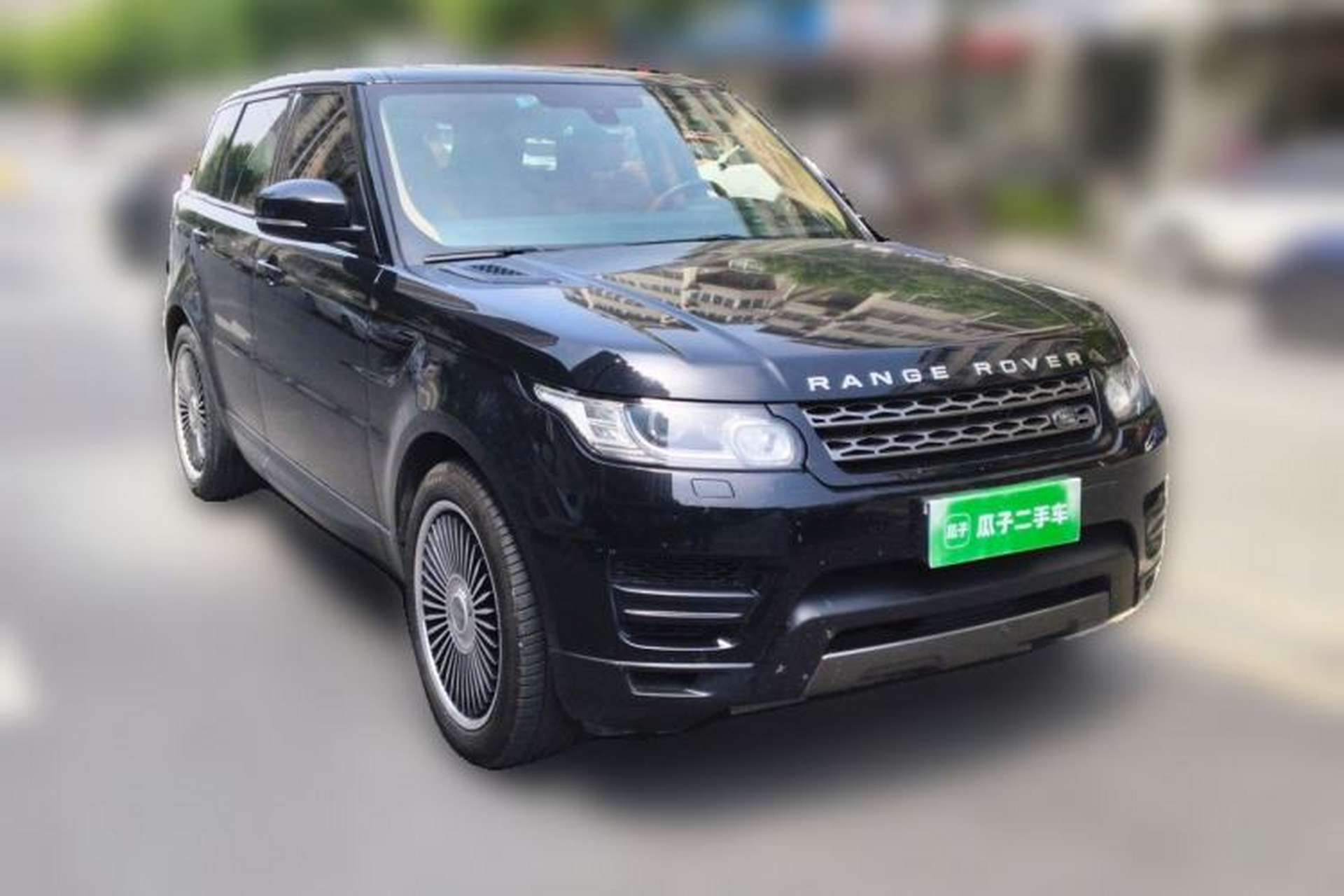 Used Land Rover Range Sport  Front Right 45 Deg