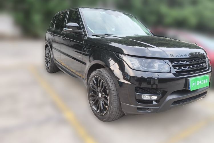 Used Land Rover Range Sport 2016 3.0 SC V6 HSE DYNAMIC Front Right 45 Deg