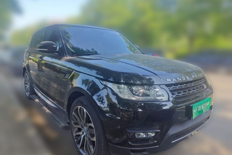 Used Land Rover Range Sport 2016 3.0 SC V6 HSE DYNAMIC Front Right 45 Deg