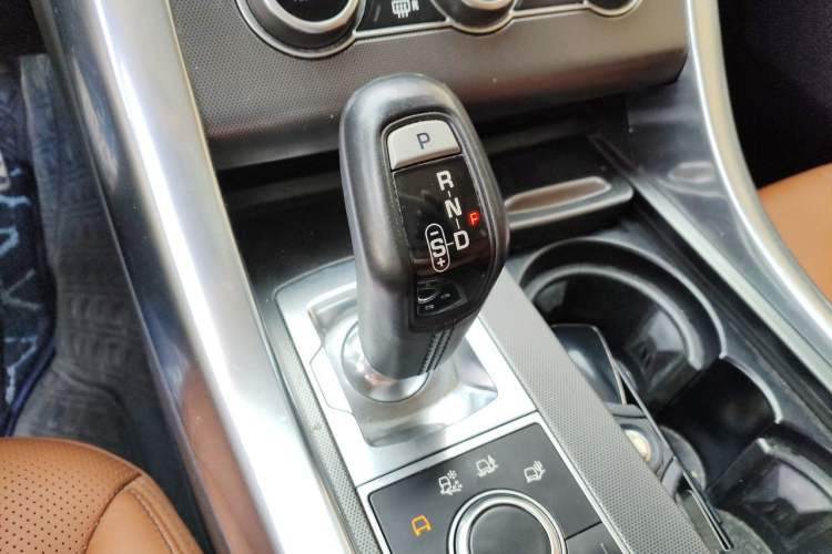 Used Land Rover Range Sport 2016 3.0 SC V6 HSE DYNAMIC Gear Lever
