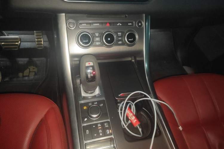 Used Land Rover Range Sport 2016 3.0 SC V6 HSE DYNAMIC Gear Lever