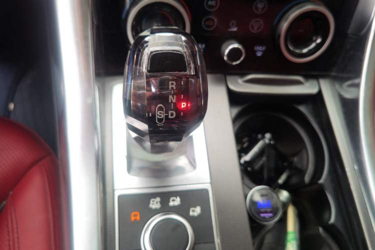 Used Land Rover Range Sport 2016 3.0 SC V6 HSE DYNAMIC Gear Lever