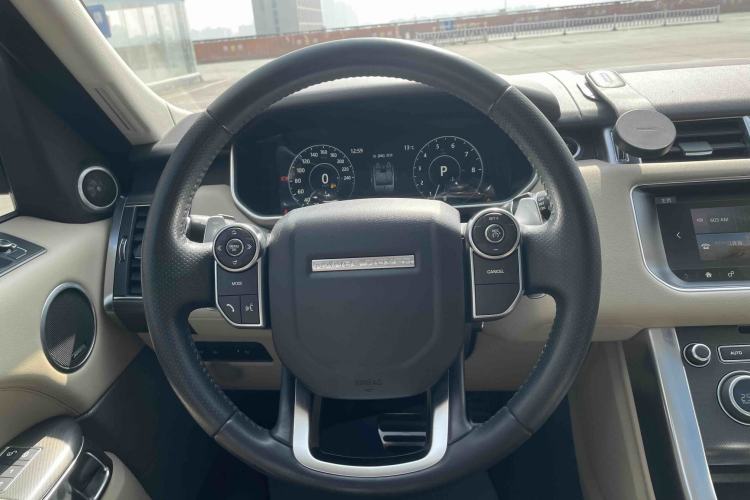 Used Land Rover Range Sport 2016 3.0 SC V6 HSE DYNAMIC Interior 3