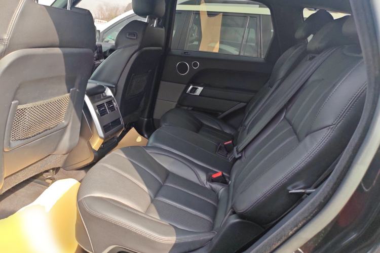 Used Land Rover Range Sport 2016 3.0 SC V6 SE Interior 4