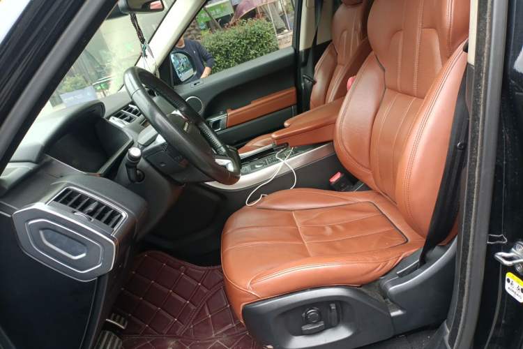 Used Land Rover Range Sport  Left Front Seat