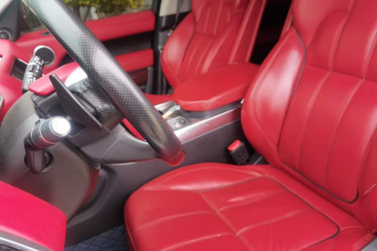 Used Land Rover Range Sport 2016 3.0 SC V6 HSE DYNAMIC Left Front Seat