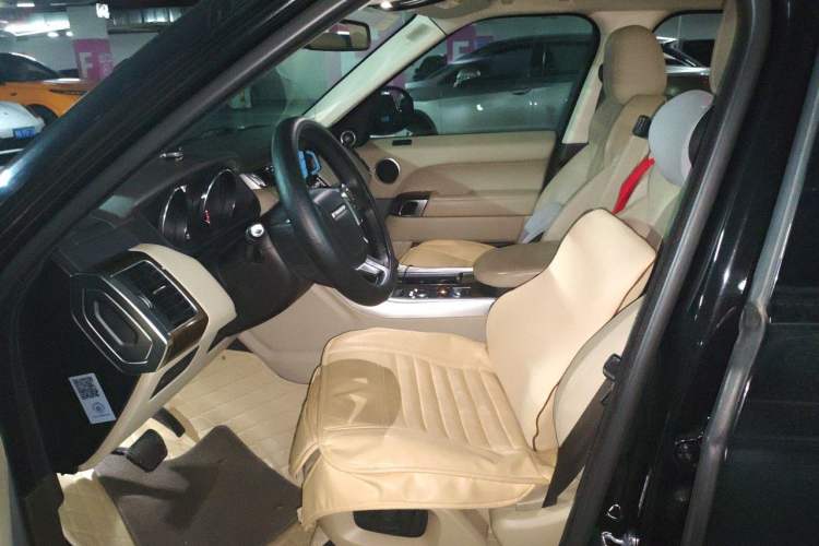 Used Land Rover Range Sport  Left Front Seat