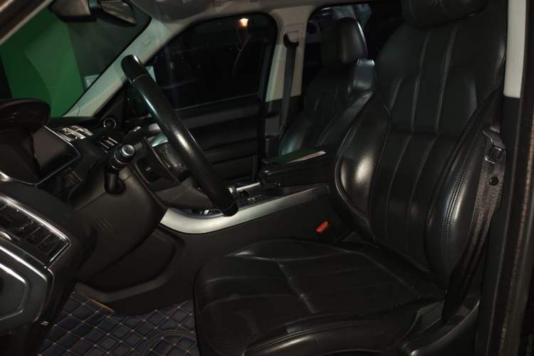 Used Land Rover Range Sport 2016 3.0 SC V6 HSE Left Front Seat