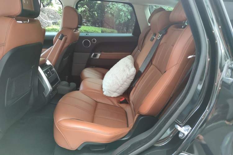 Used Land Rover Range Sport 2016 3.0 SC V6 HSE DYNAMIC Left Rear Seat