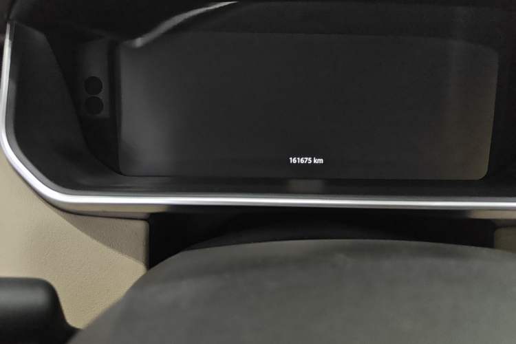 Used Land Rover Range Sport 2016 3.0 SC V6 HSE DYNAMIC Odometer Close Up