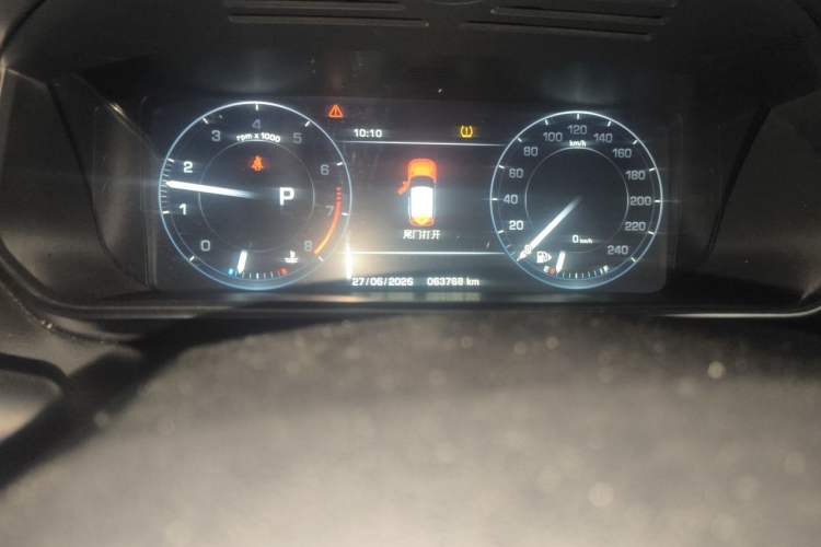 Used Land Rover Range Sport 2016 3.0 V6 SC HSE Dynamic Odometer Close Up