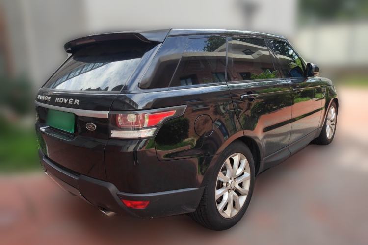 Used Land Rover Range Sport  Rear Right 45 Deg