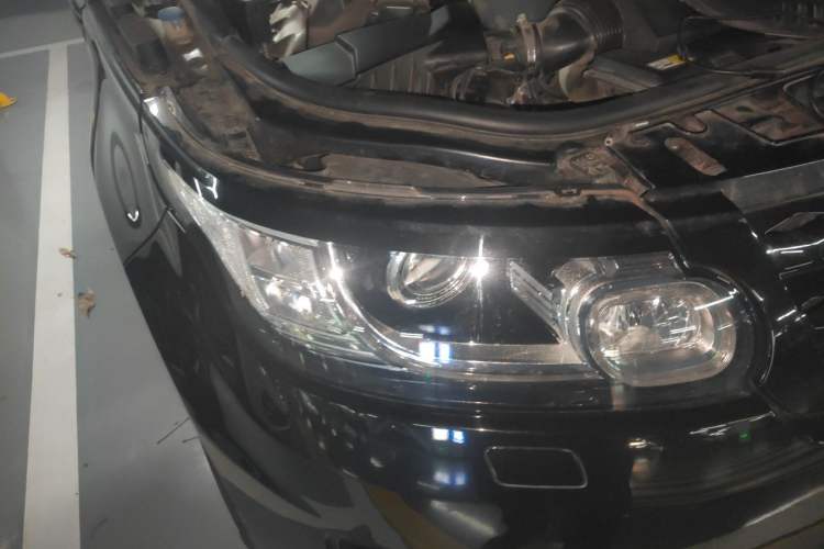 Used Land Rover Range Sport 2016 3.0 SC V6 HSE DYNAMIC Right Front Headlight