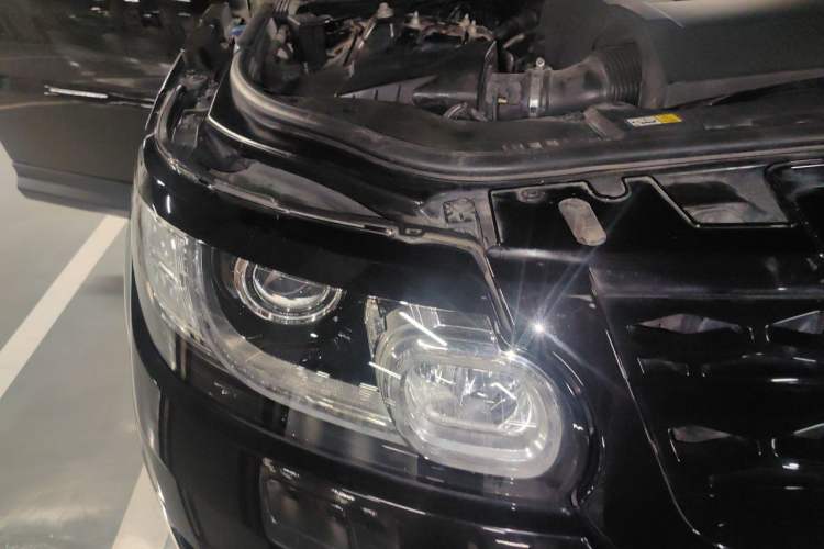 Used Land Rover Range Sport 2016 3.0 SC V6 HSE DYNAMIC Right Front Headlight