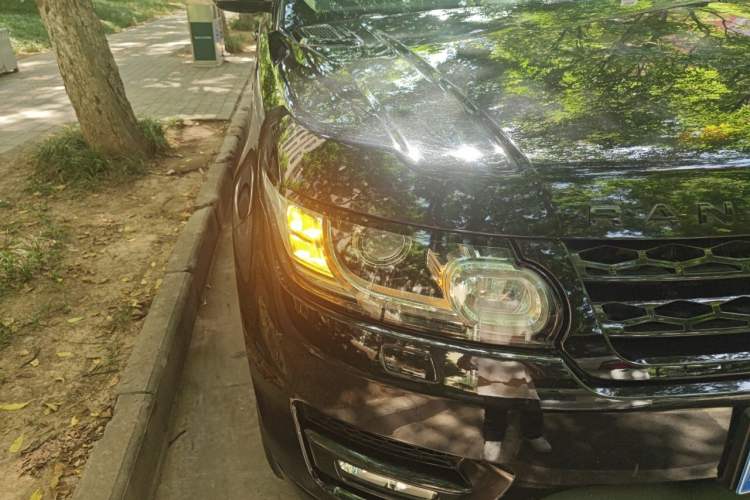 Used Land Rover Range Sport 2016 3.0 SC V6 HSE DYNAMIC Right Front Headlight