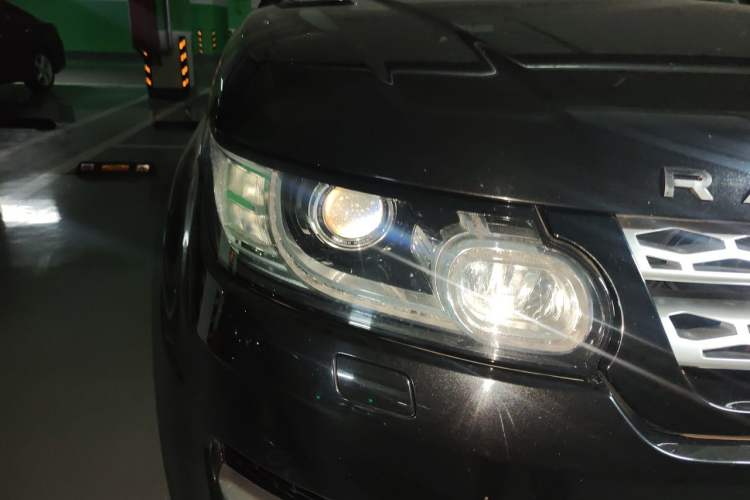 Used Land Rover Range Sport 2016 3.0 SC V6 HSE Right Front Headlight