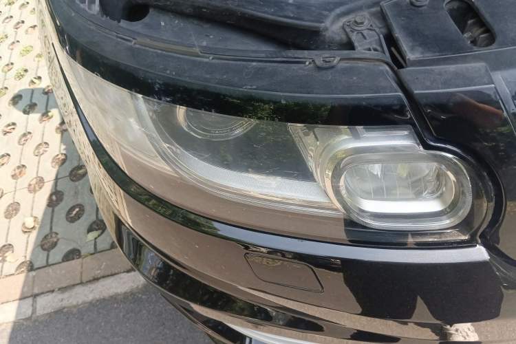 Used Land Rover Range Sport 2016 3.0 SC V6 HSE Right Front Headlight