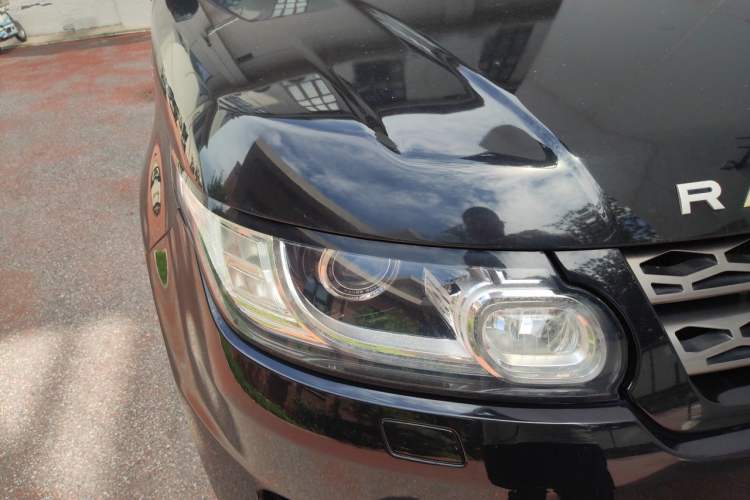 Used Land Rover Range Sport  Right Front Headlight