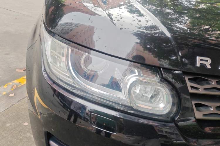 Used Land Rover Range Sport 2016 3.0 SC V6 SE Right Front Headlight