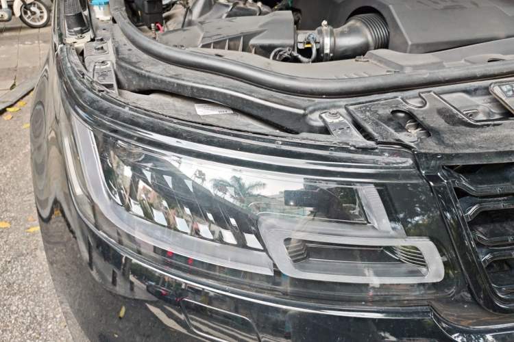 Used Land Rover Range Sport 2016 3.0 SC V6 HSE DYNAMIC Right Front Headlight