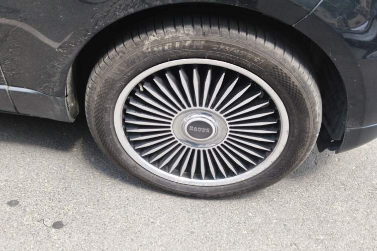 Used Land Rover Range Sport  Right Front Wheel Hub