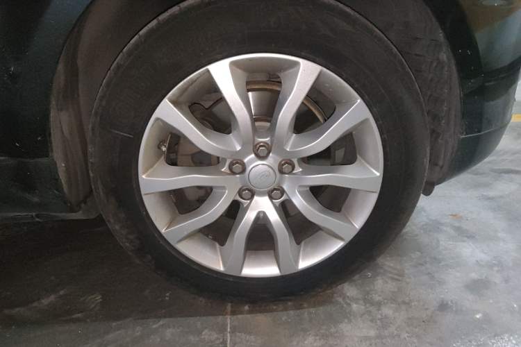 Used Land Rover Range Sport 2016 3.0 SC V6 HSE Right Front Wheel Hub