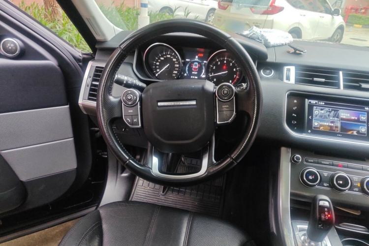 Used Land Rover Range Sport 2016 3.0 SC V6 SE Steering Wheel