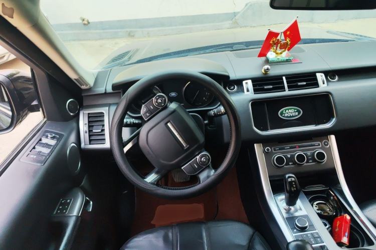 Used Land Rover Range Sport 2016 3.0 SC V6 SE Steering Wheel