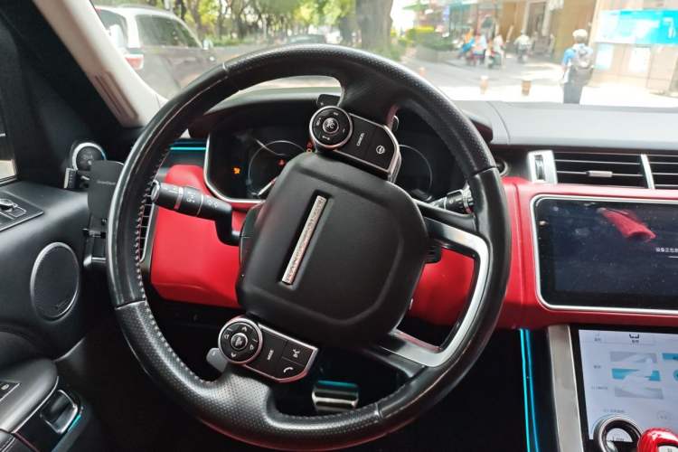 Used Land Rover Range Sport 2016 3.0 SC V6 HSE DYNAMIC Steering Wheel