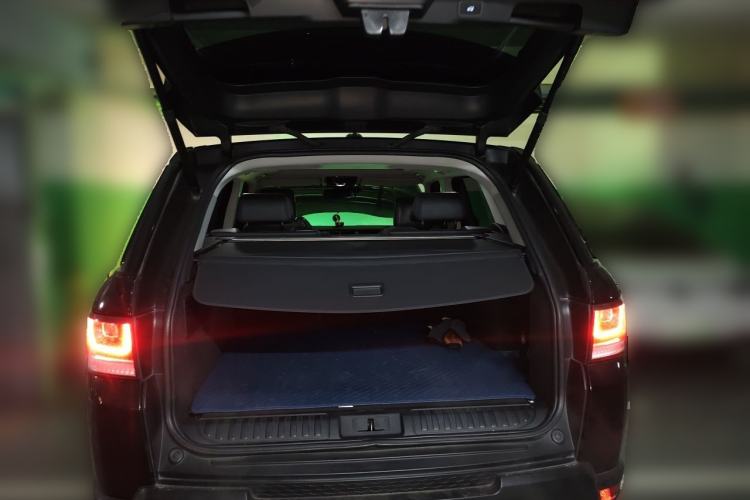 Used Land Rover Range Sport 2016 3.0 SC V6 HSE Trunk