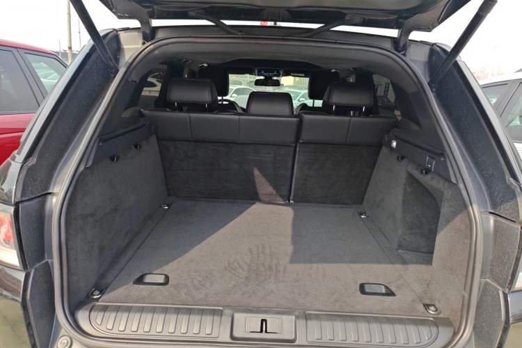 Used Land Rover Range Sport 2016 3.0 SC V6 SE Trunk