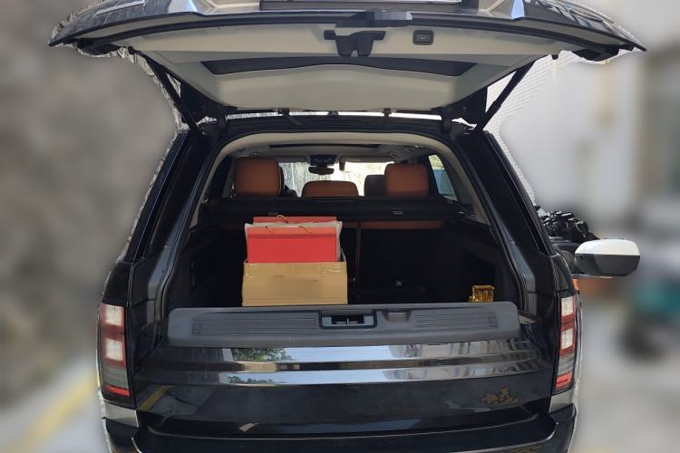 Used Land Rover Range Sport  Trunk