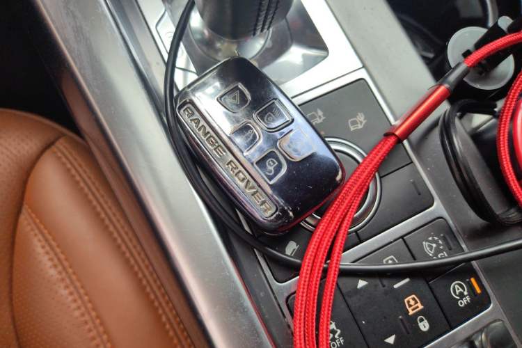 Used Land Rover Range Sport  Vehicle Key