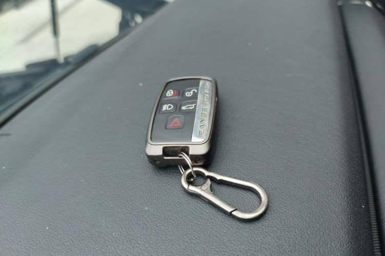 Used Land Rover Range Sport  Vehicle Key
