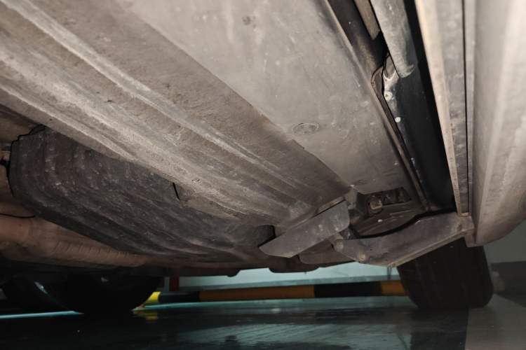 Used Land Rover Range Sport 2016 3.0 SC V6 SE Chassis Rear Left