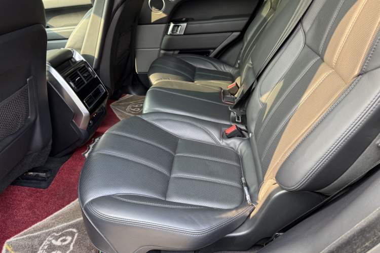Used Land Rover Range Sport 2016 3.0 SC V6 HSE Interior 1