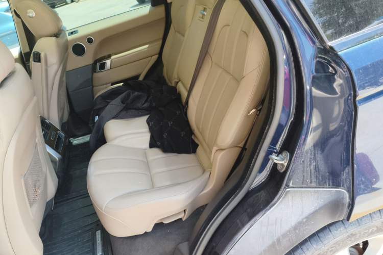 Used Land Rover Range Sport 2016 3.0 SC V6 HSE Left Rear Seat