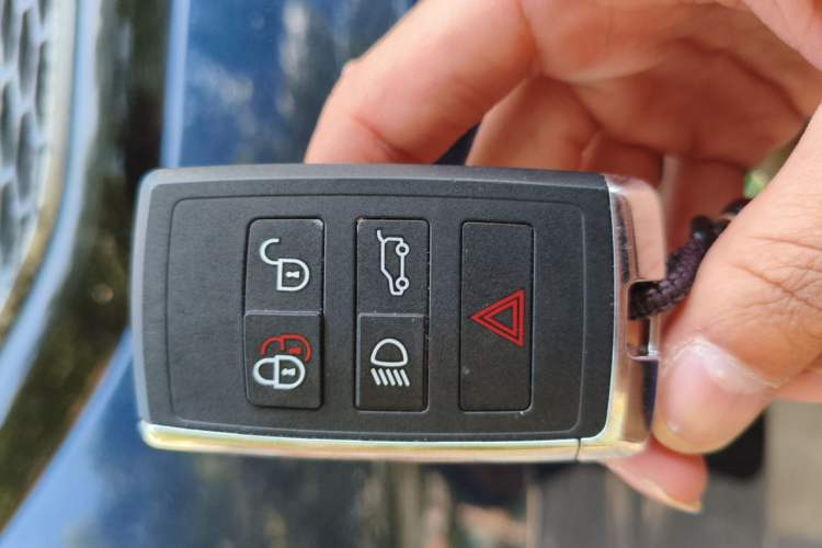 Used Land Rover Range Sport 2016 3.0 SC V6 HSE Vehicle Key