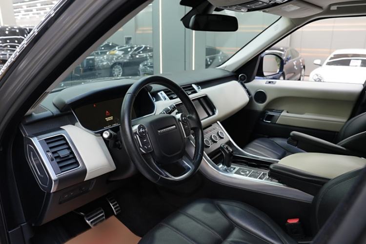 Used Land Rover Range Sport 2016 3.0 SC V6 HSE DYNAMIC Interior 1